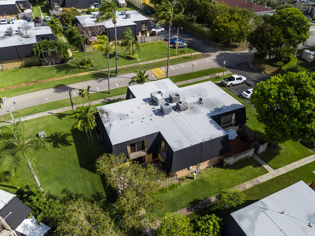 WOODLANDS OF PALM SPRINGS - Residential