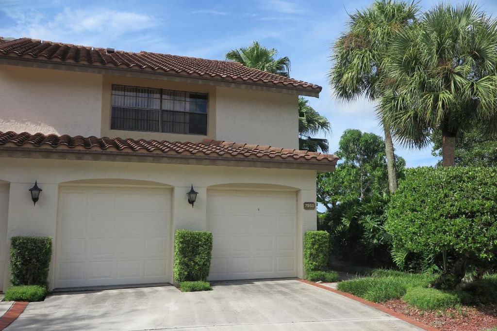 Photo of 7950 La Mirada Drive, Boca Raton, FL 33433 (MLS # R10979071)