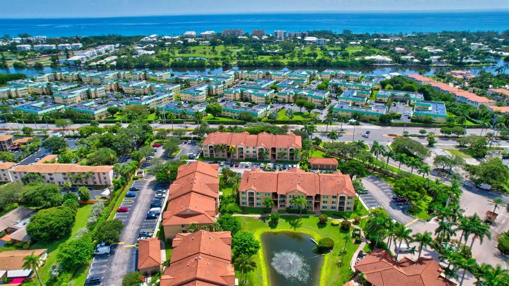 Photo of 120 Villa Circle, Boynton Beach, FL 33435 (MLS # R10744128)