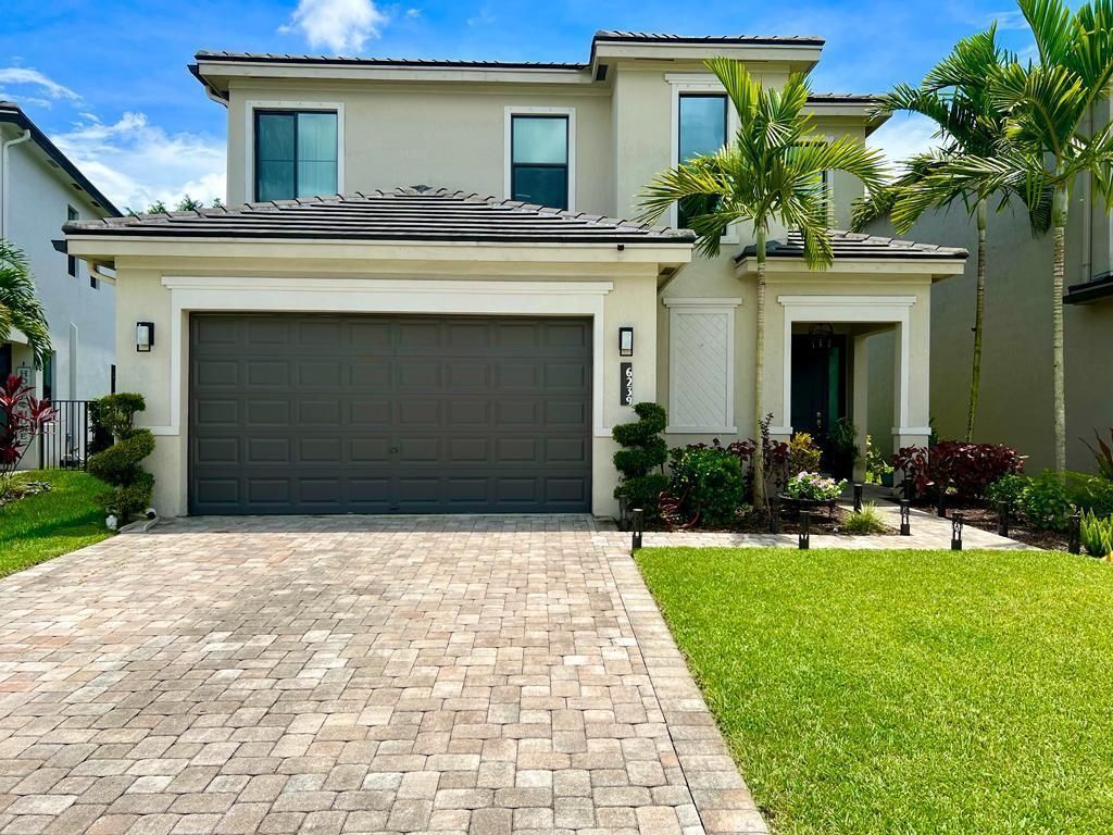 Photo of 6239 Oceanaire Way, Lake Worth, FL 33467 (MLS # R10910185)