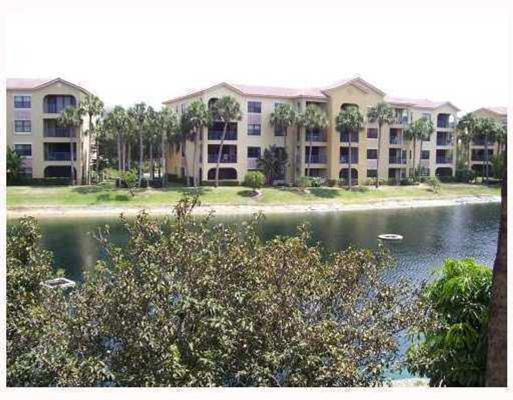 Photo of 600 Uno Lago 201 Drive #201, Juno Beach, FL 33408 (MLS # R10737640)