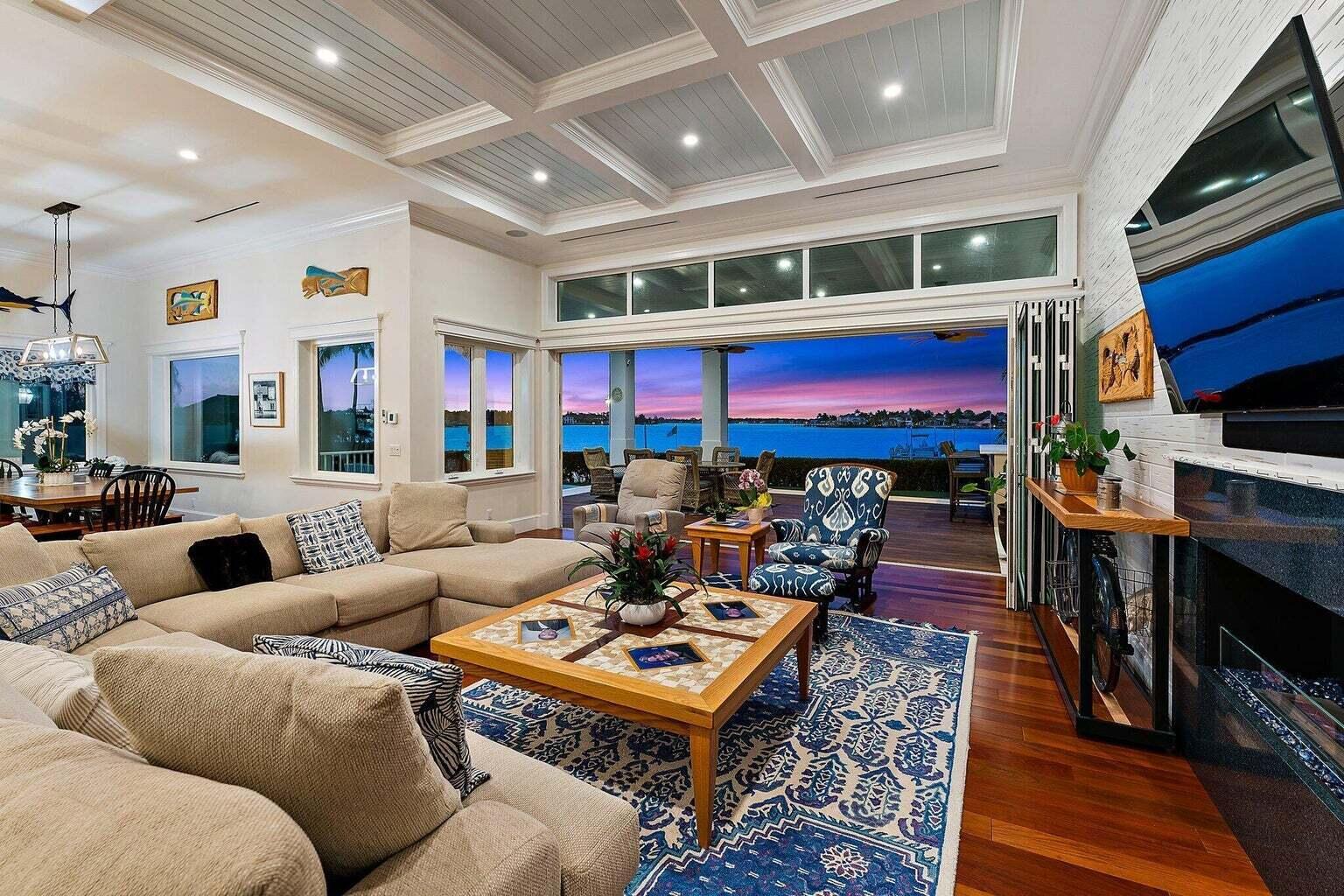 S/D OF 35-40-42, GOV LTS - Residential