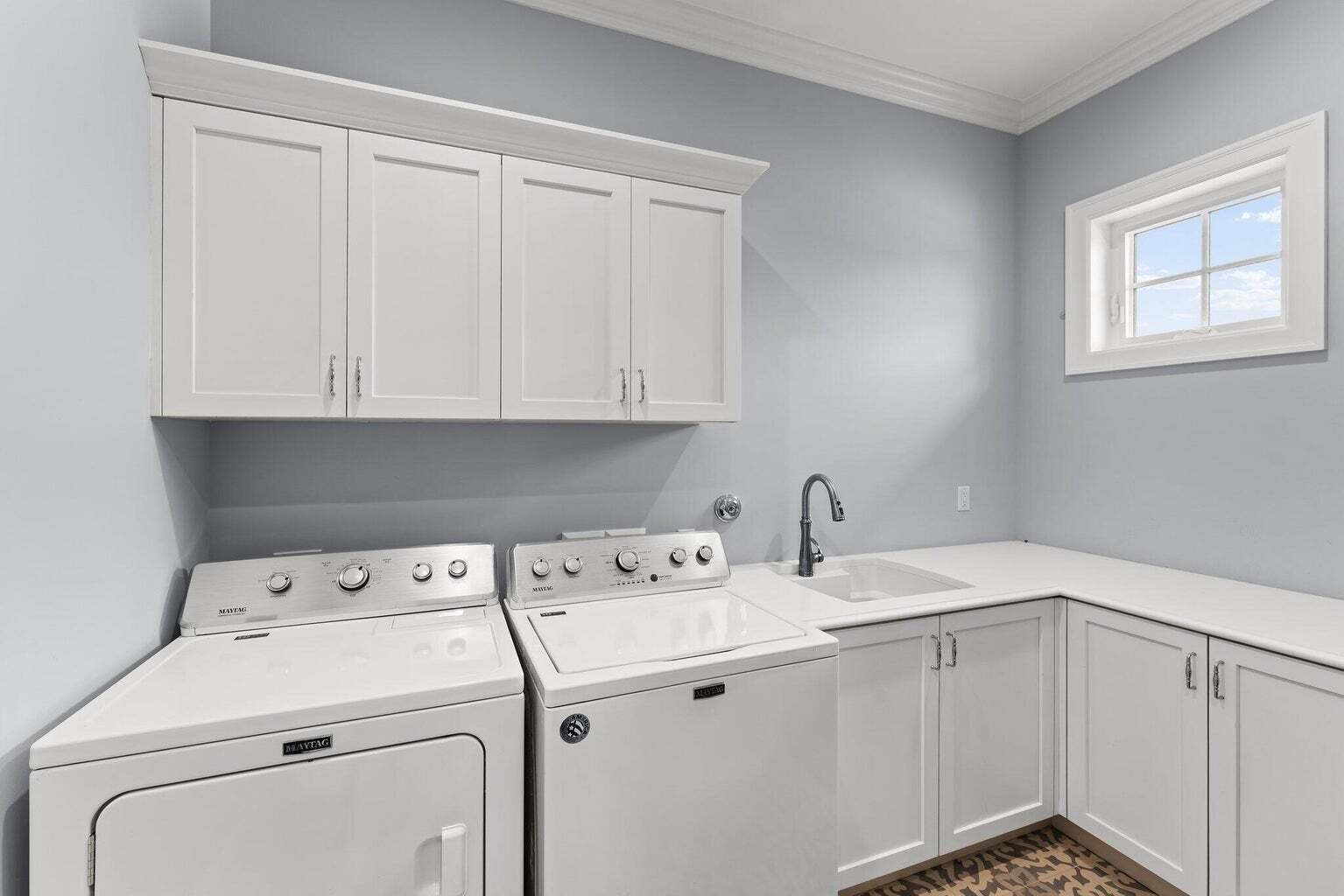 S/D OF 35-40-42, GOV LTS - Residential