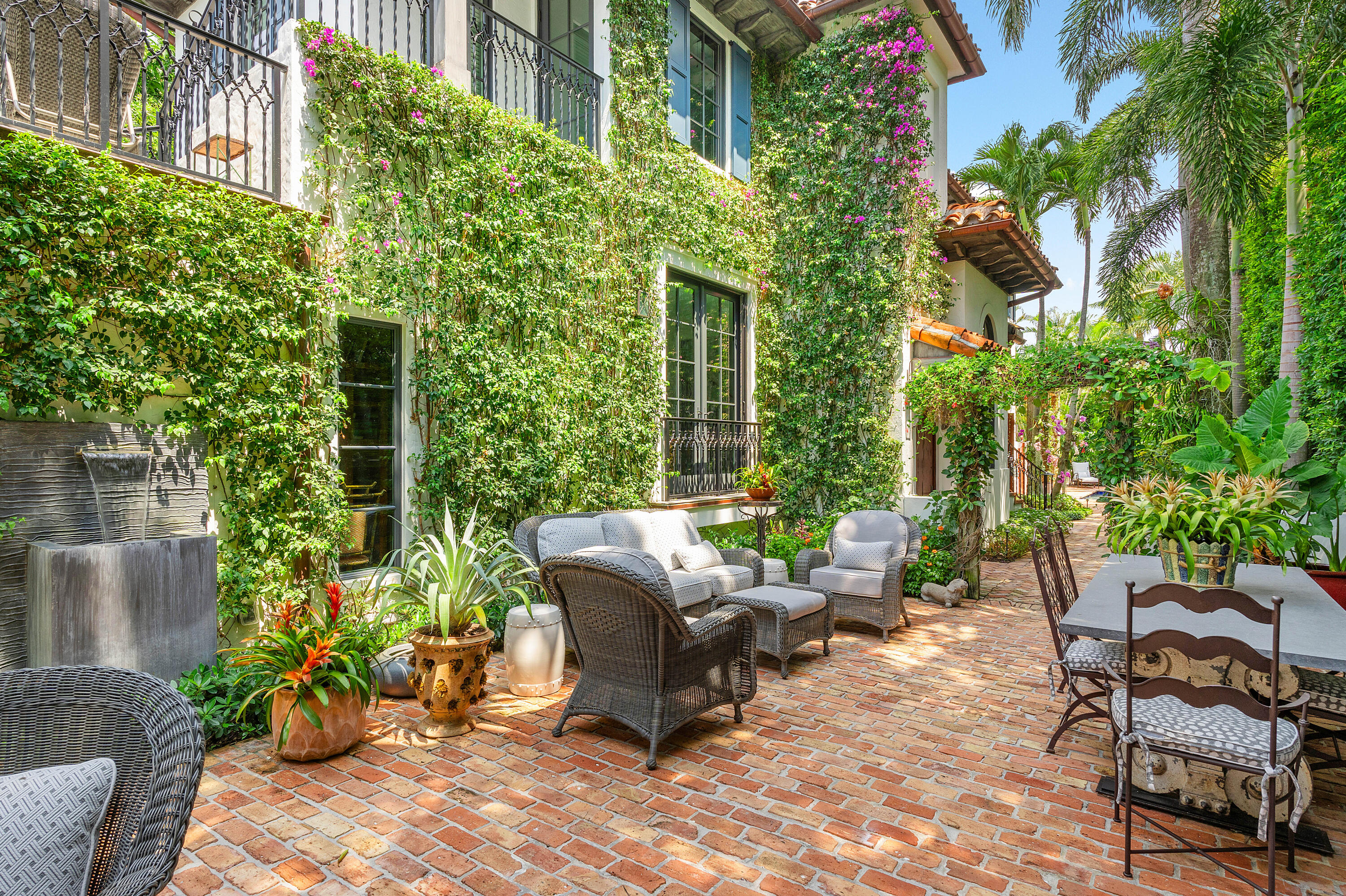 ROYAL PARK ADD TO P B IN - Residential