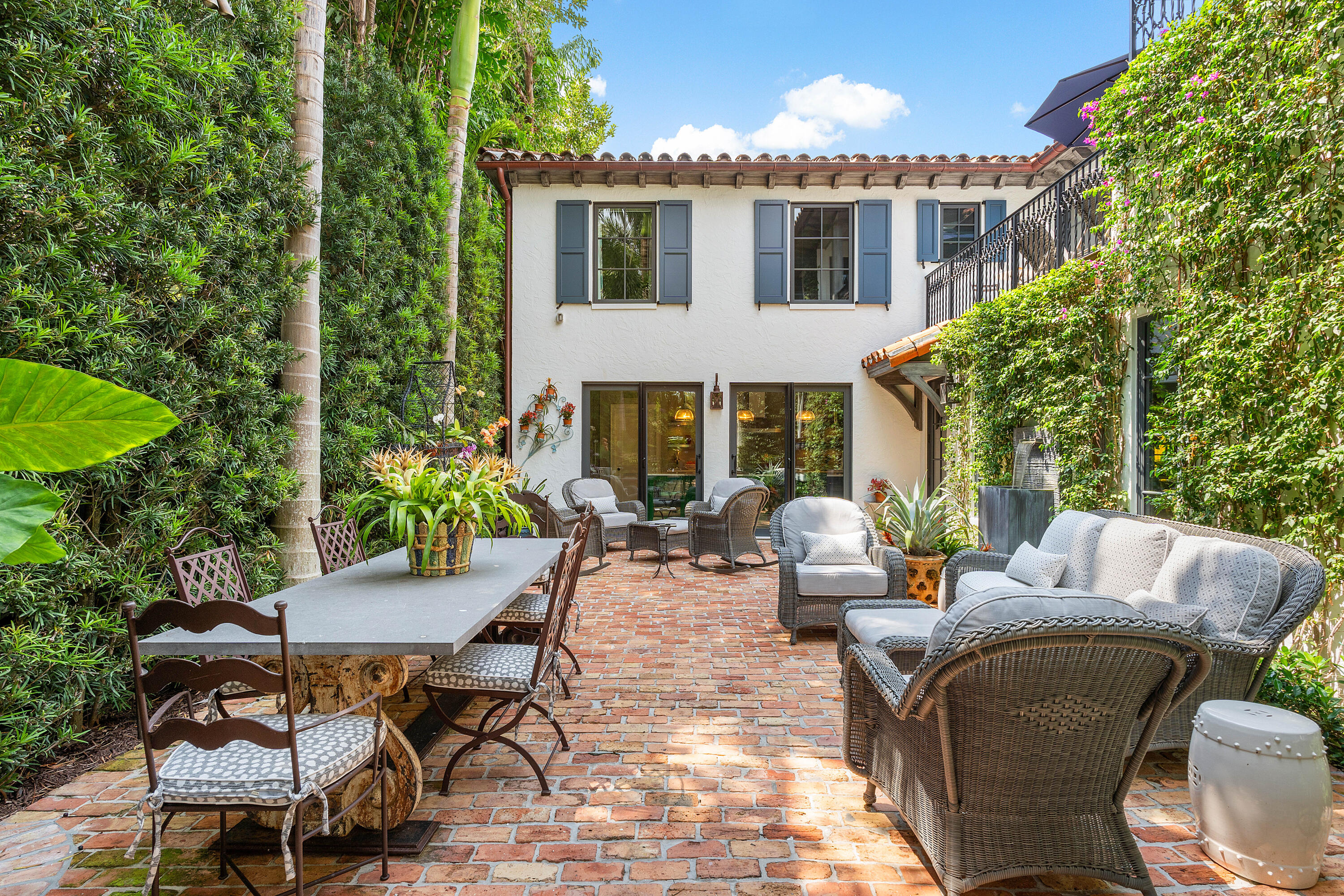 ROYAL PARK ADD TO P B IN - Residential