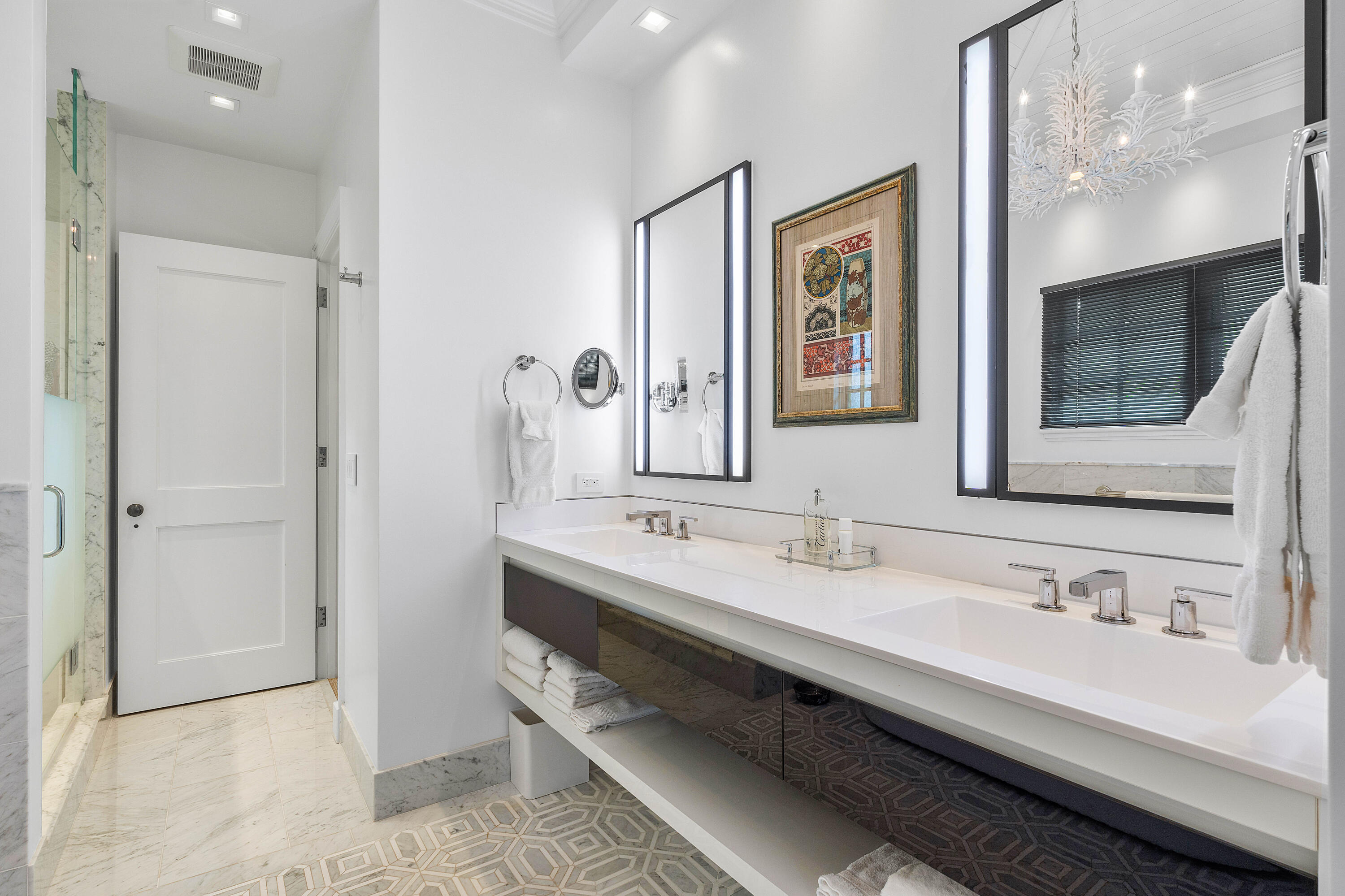 ROYAL PARK ADD TO P B IN - Residential