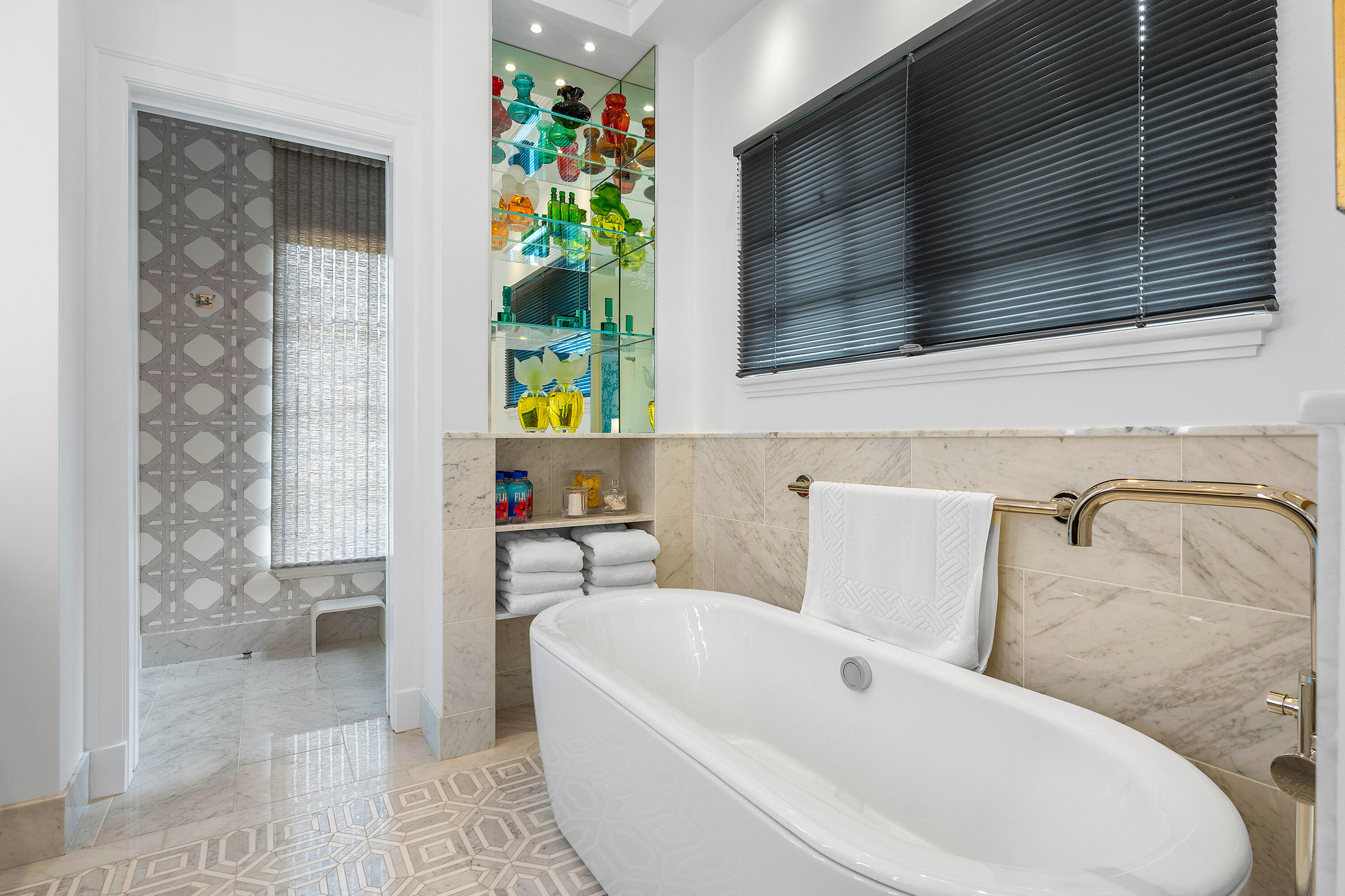 ROYAL PARK ADD TO P B IN - Residential