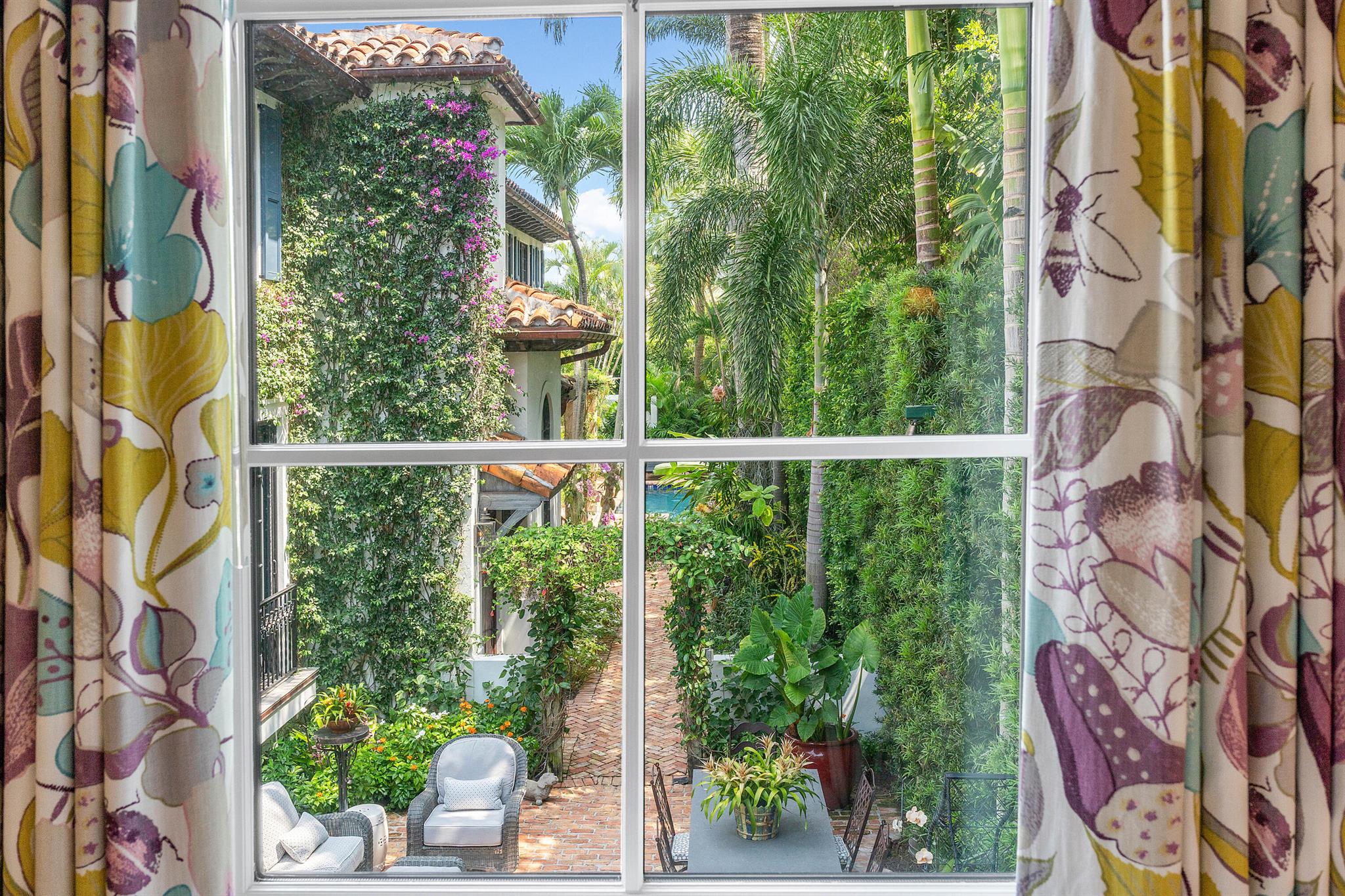 ROYAL PARK ADD TO P B IN - Residential