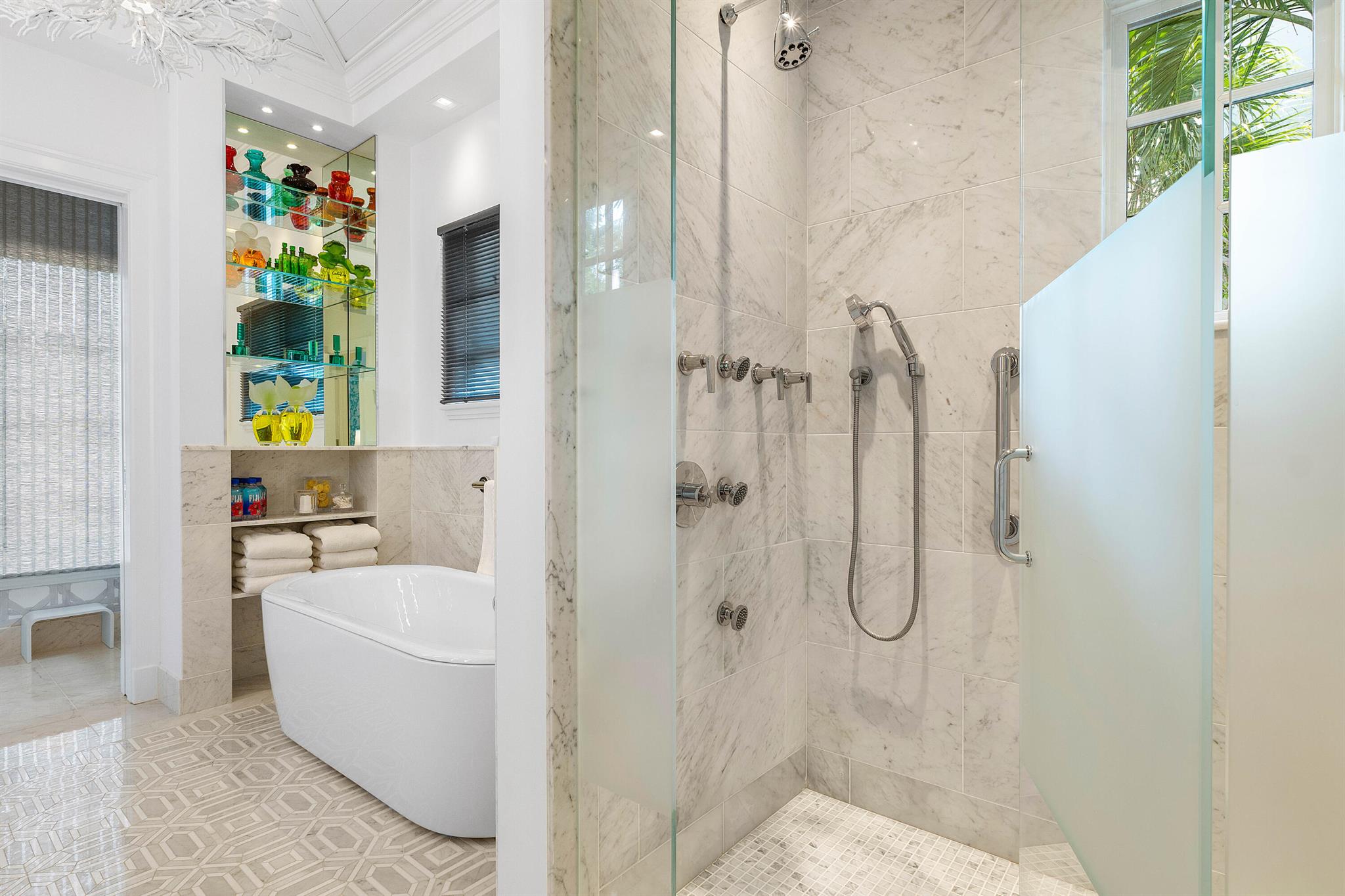 ROYAL PARK ADD TO P B IN - Residential