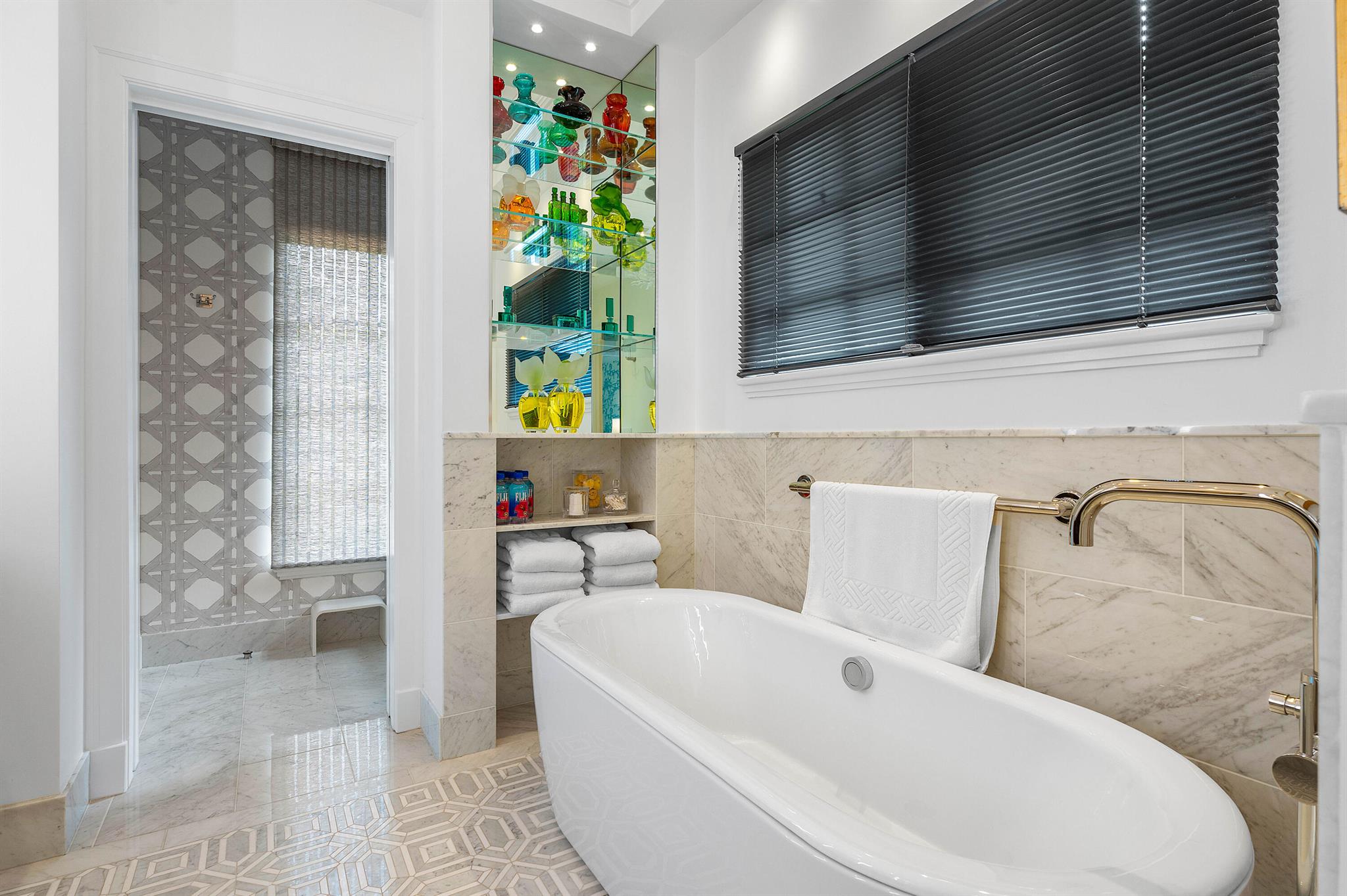 ROYAL PARK ADD TO P B IN - Residential