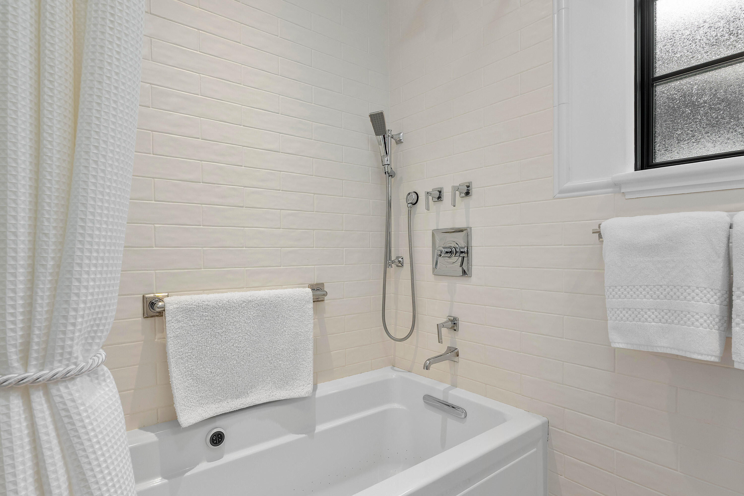 ROYAL PARK ADD TO P B IN - Residential