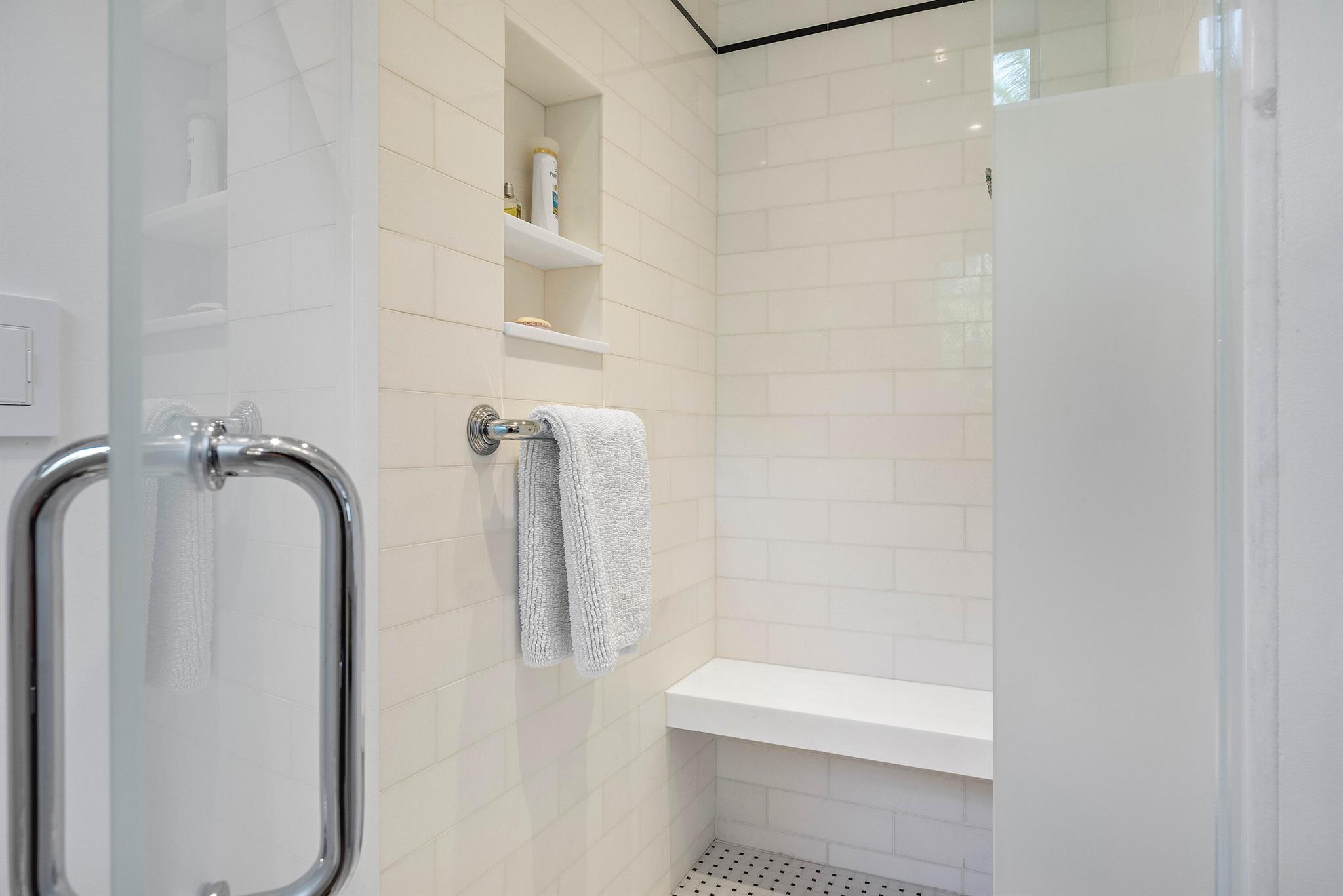 ROYAL PARK ADD TO P B IN - Residential