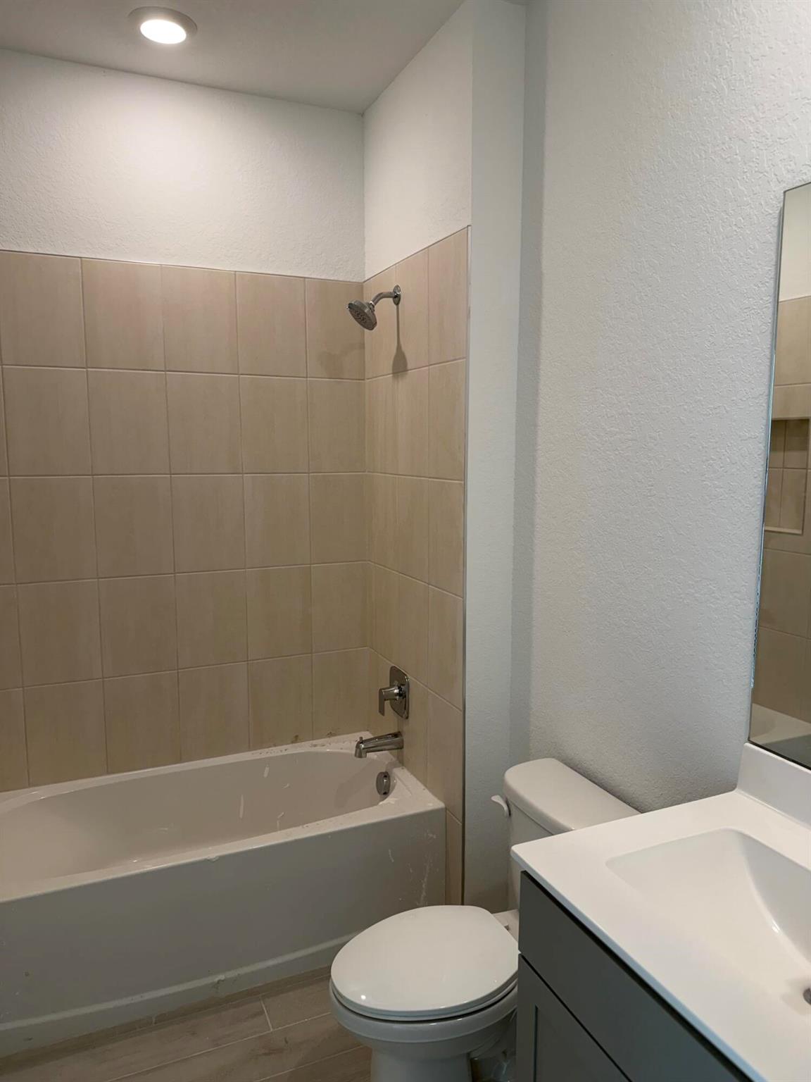 SABAL POINTE - Residential Lease