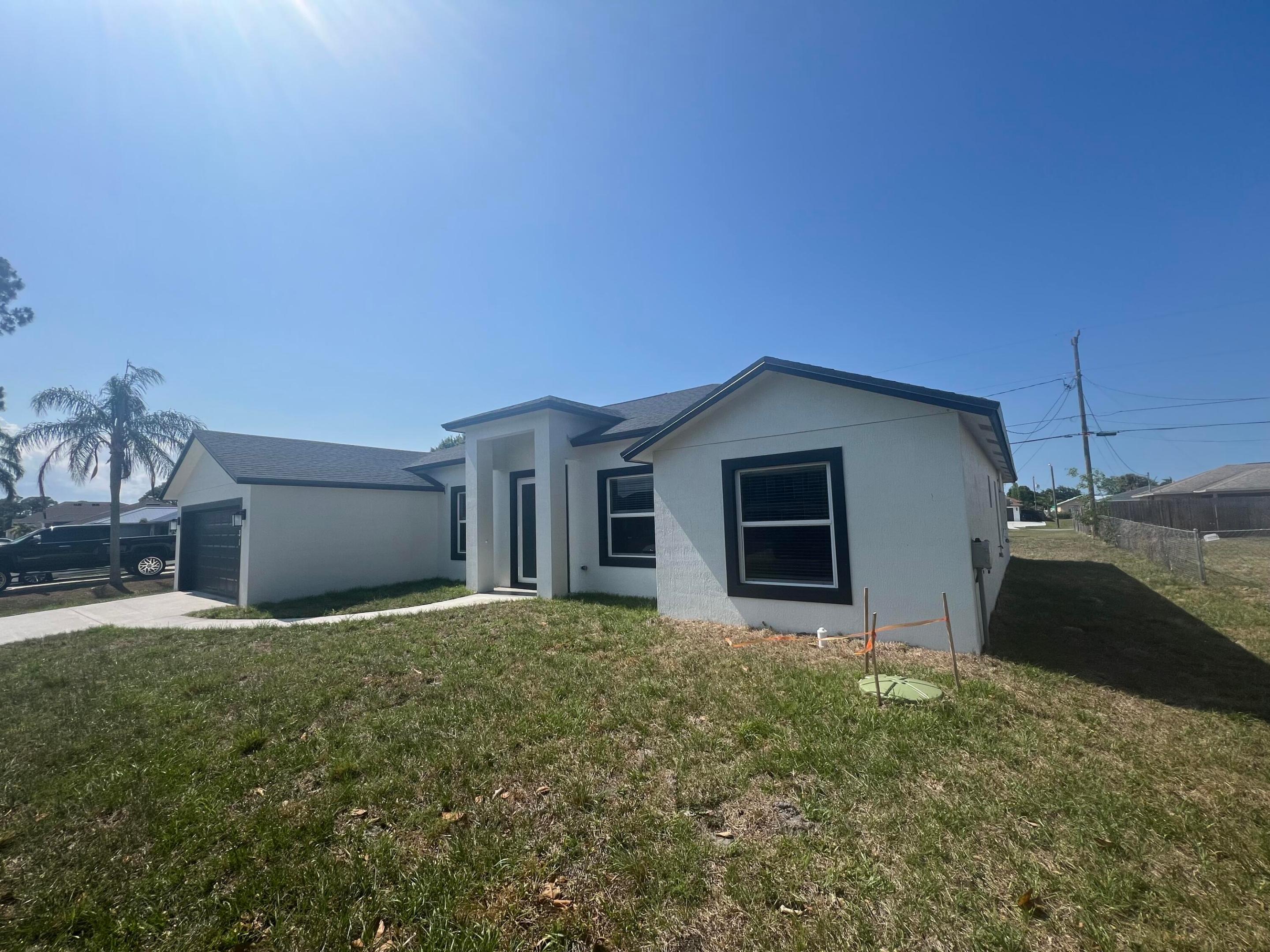 PORT ST LUCIE SECTION 16 - Residential Lease