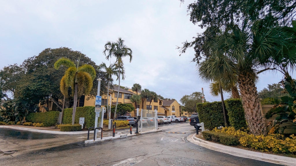 Photo of 2319 N Congress Avenue #28, Boynton Beach, FL 33426 (MLS # R11027459)