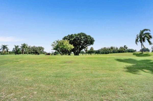 HOLLYBROOK GOLF AND TENNI - Residential