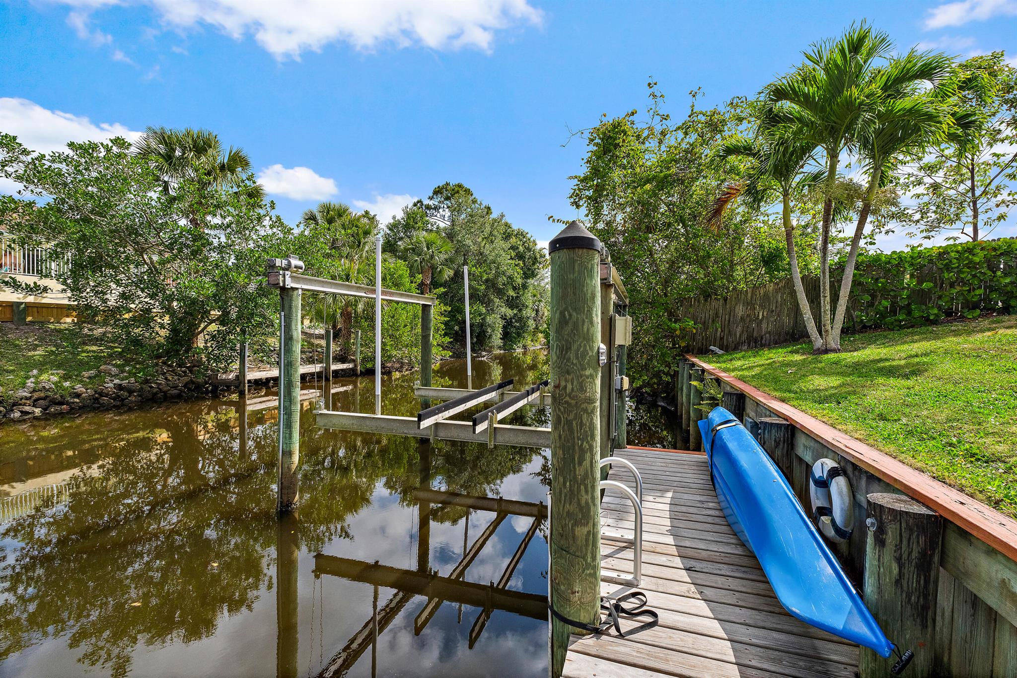 361 SW Saint Lucie Street