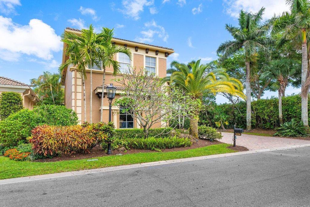 Photo of 6356 D'Orsay Court, Delray Beach, FL 33484 (MLS # R10973125)