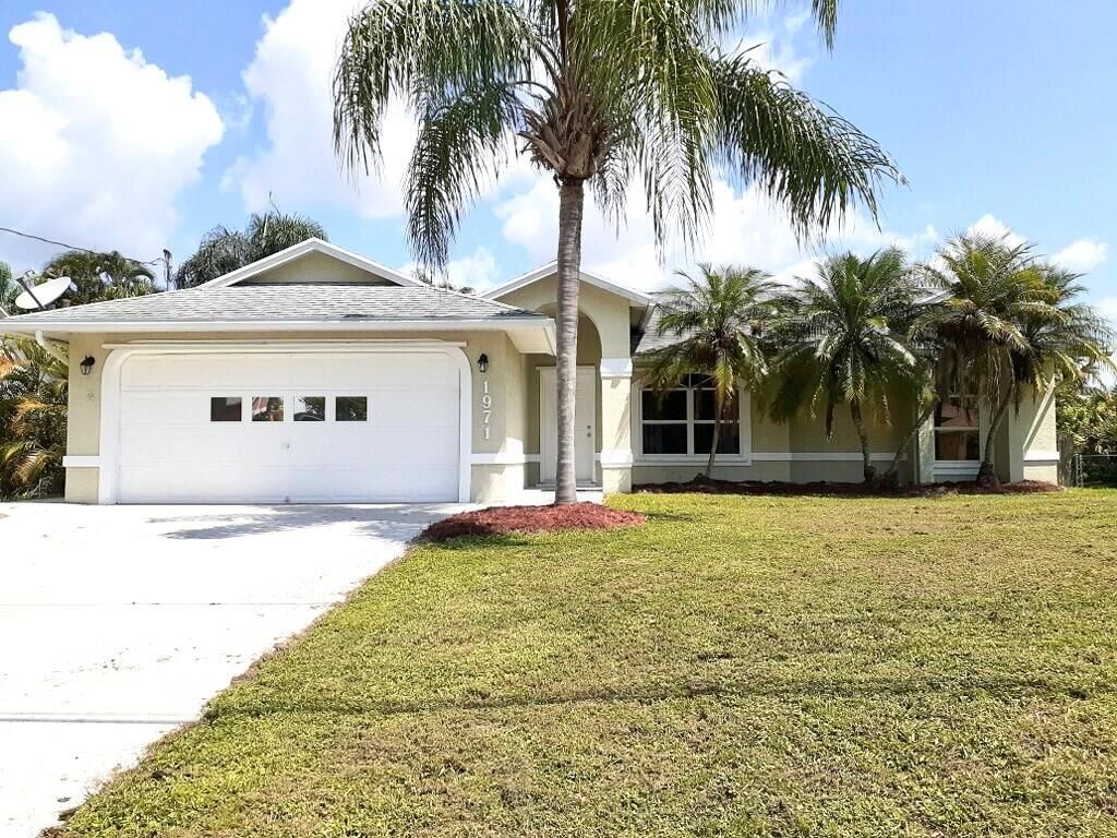 Photo of 1971 SW Leafy Road, Port Saint Lucie, FL 34953 (MLS # R10743077)