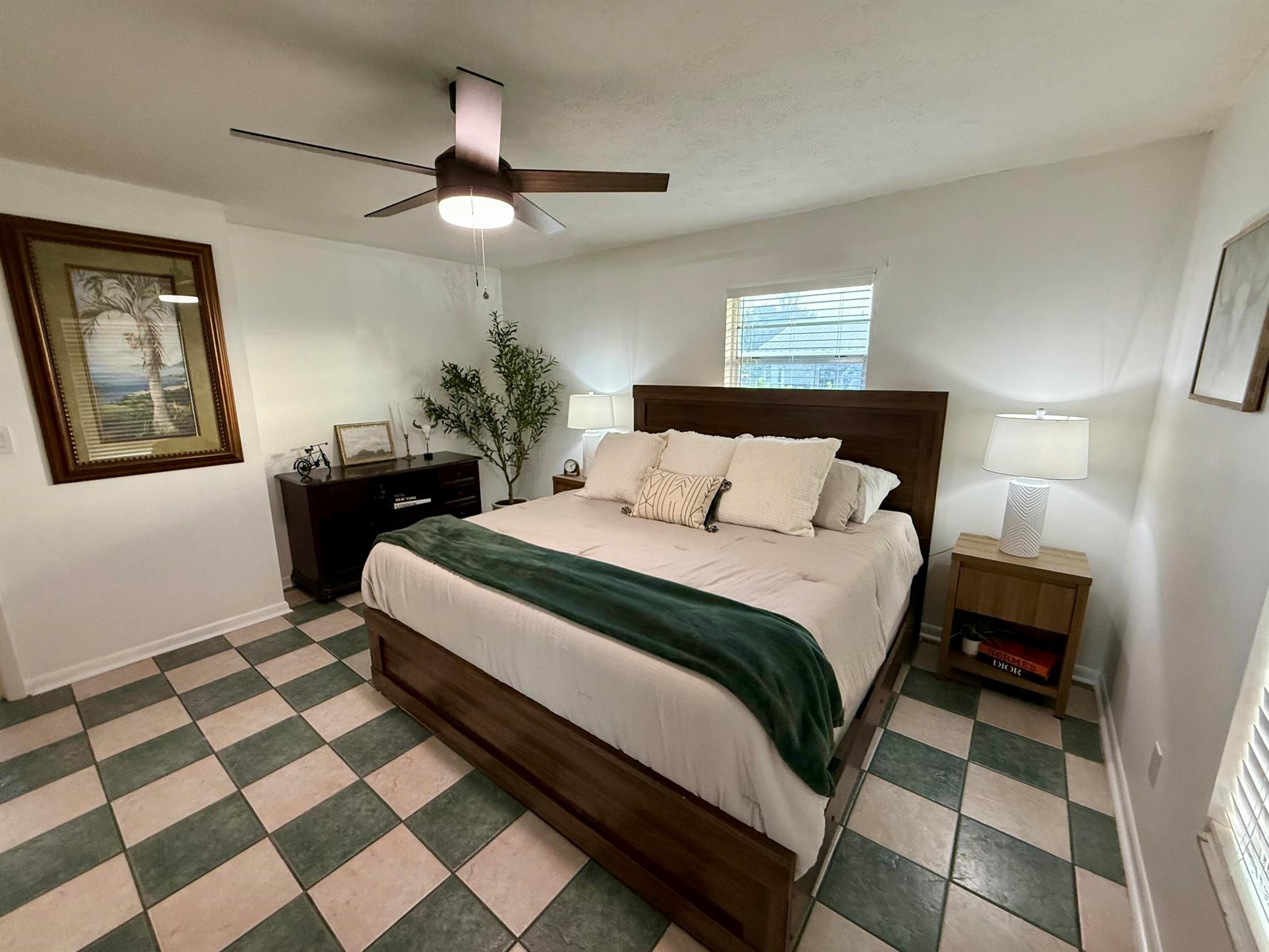 PARK ELOISE IN - Residential