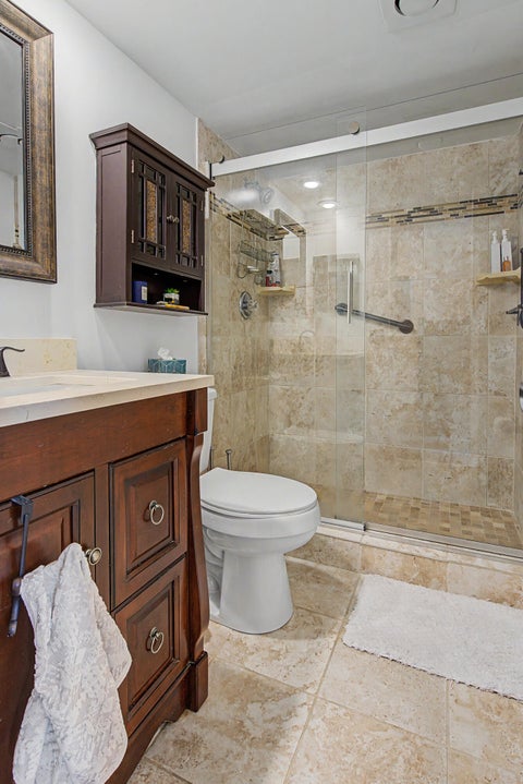 Tiny photo for 3930 Oaks Clubhouse Drive #304, Pompano Beach, FL 33069 (MLS # B26043782)