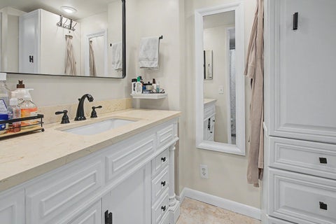 Tiny photo for 3930 Oaks Clubhouse Drive #304, Pompano Beach, FL 33069 (MLS # B26043782)