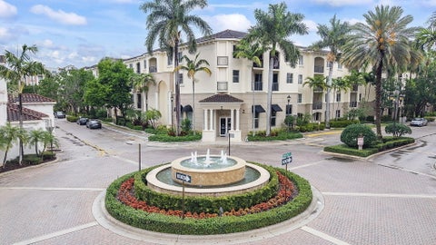 Photo of 2 Renaissance Way #305, Boynton Beach, FL 33426 (MLS # B26022380)