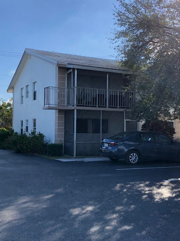 Coral Manor - Residential