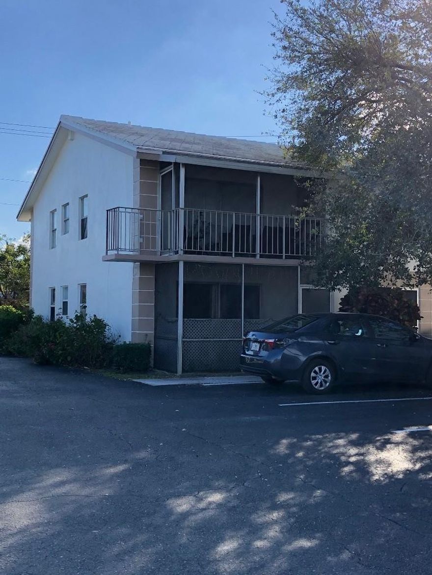 CAN RENT RIGHT AWAY.  Great rental one bedroom unit.   Long term tenant without lease for immediate income.  Needs TLC but tenant is willing to stay.  Low maintenance fee and taxes.  Close to shopping.  For access please call co-agent Avis Swenson 954-360-5247 for all showings.