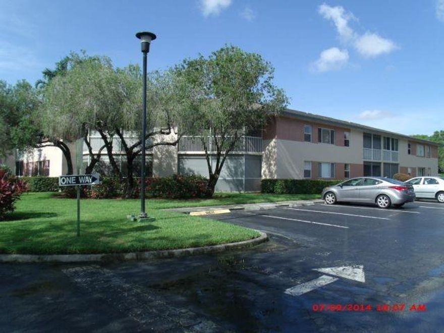 Beautifully maintained garden Condo in Devon E Gated community- Kings Point. Patio is enclosed adding to the living space with sliding doors. Kings Point Clubhouse is magnificent with lots of amenities and activities...card rooms, gym, heated pools, various clubs activities, movies, and performances. There are courtesy buses to doctors, shopping to various malls and supermarkets, diners and restaurants. Clubhouse deed is paid in full for lower maintenance. At least one person must be 55+ and the community is properly maintained. You will enjoy living in Kings Point due to the many social activities and camaraderie.