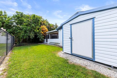 A home in Lake Worth