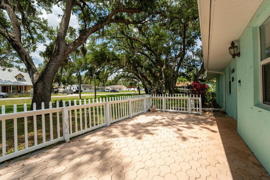 Photo of 7302 Banyan Street, Fort Pierce, FL 34951 (MLS # R11089646)