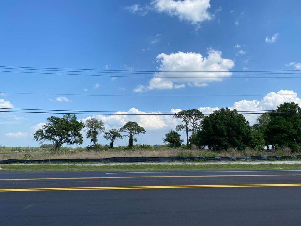 Photo of 2722 S Jenkins Road, Fort Pierce, FL 34981 (MLS # R10874624)