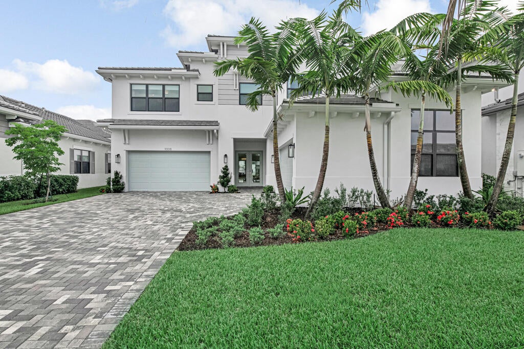 Photo of 10018 SKYLOFT Street, Palm Beach Gardens, FL 33412 (MLS # B26074580)