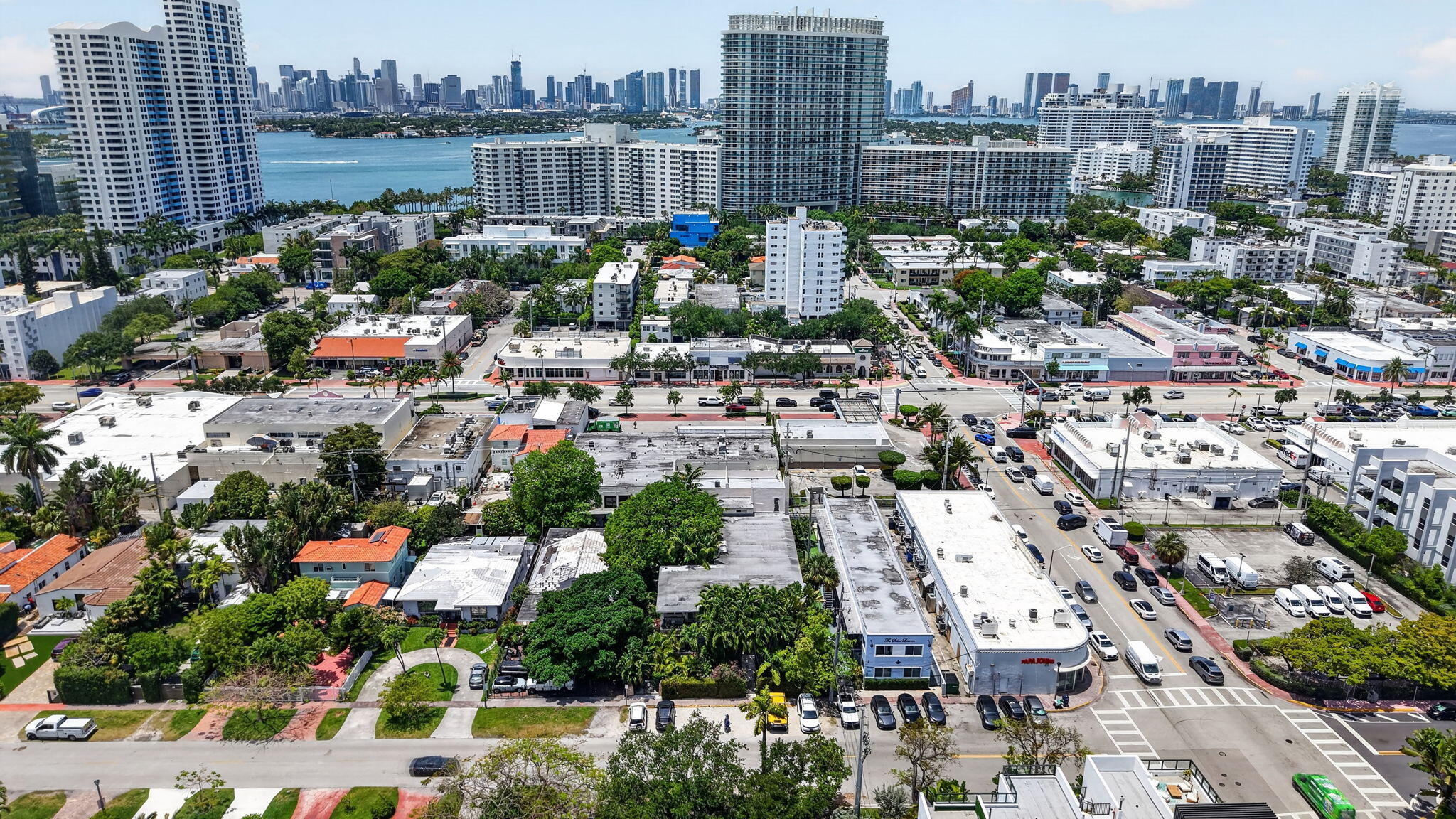 1446 LENNOX CONDO - Residential
