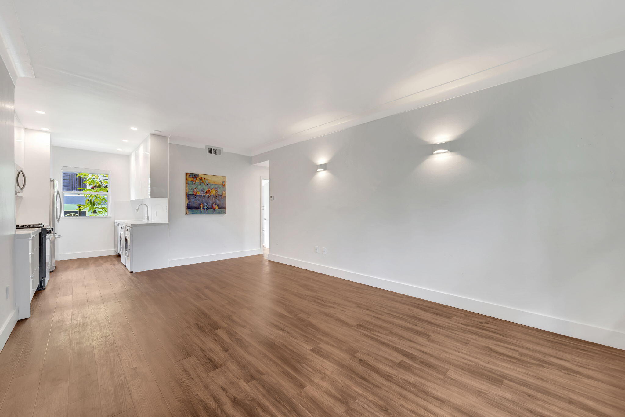 1446 LENNOX CONDO - Residential