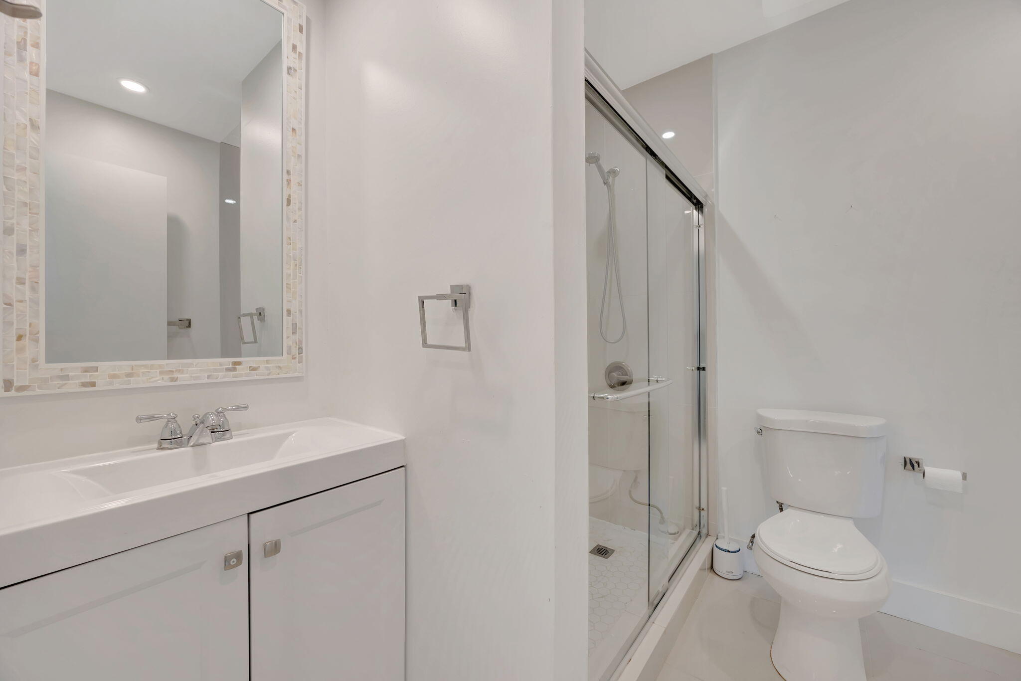 1446 LENNOX CONDO - Residential