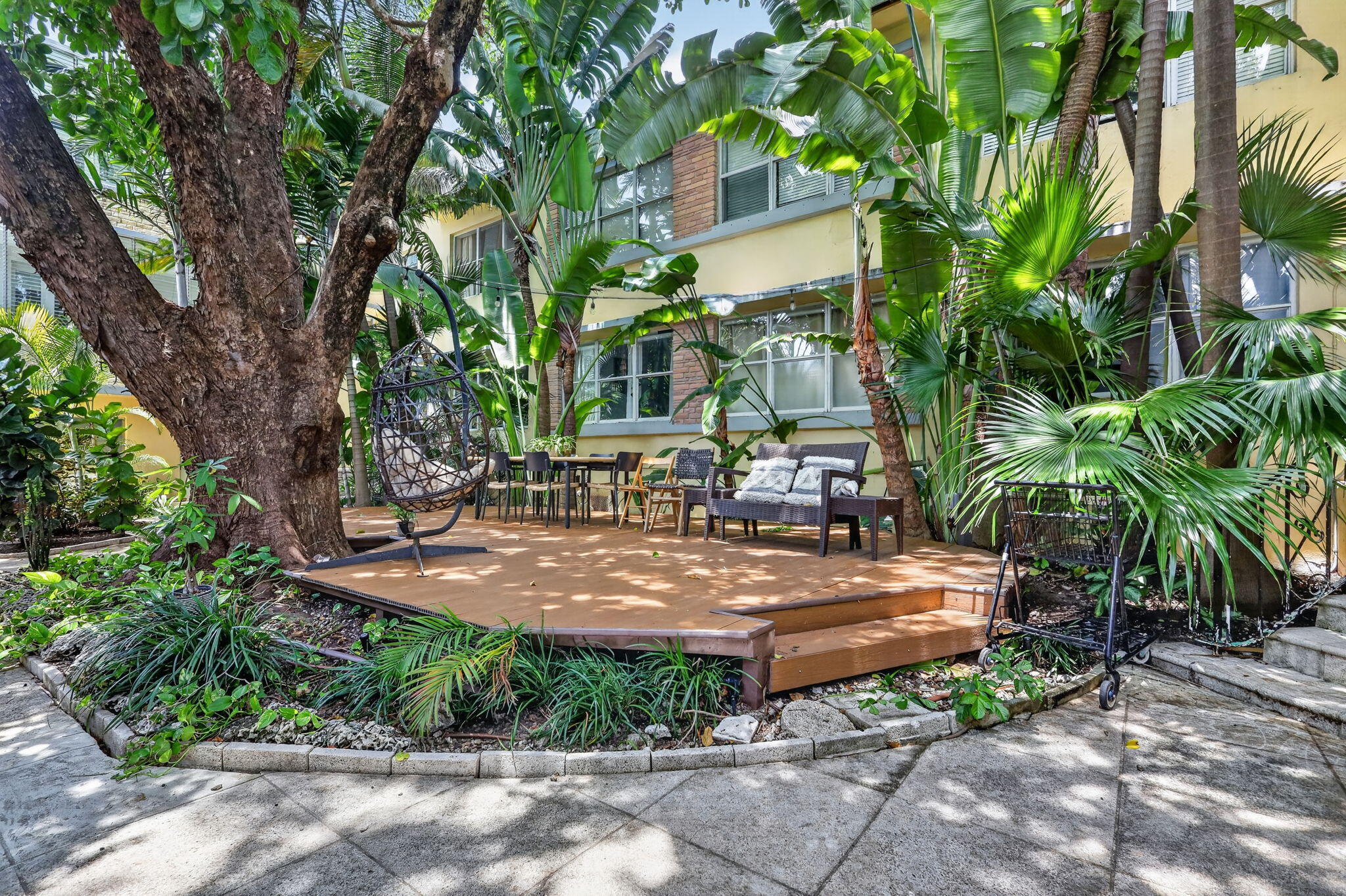 1446 LENNOX CONDO - Residential