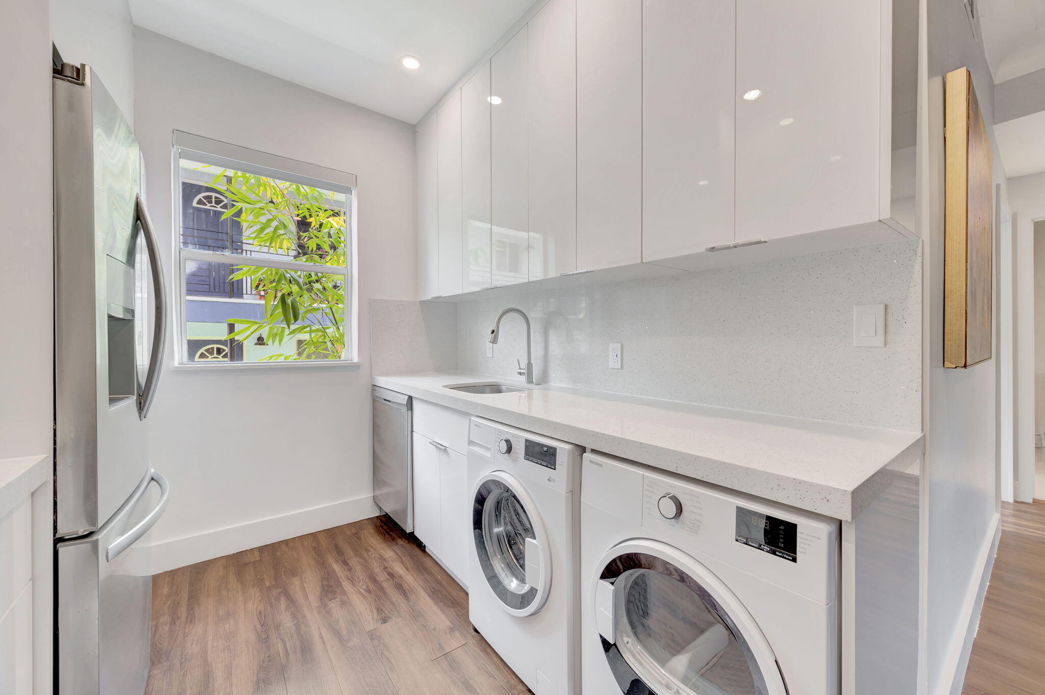 1446 LENNOX CONDO - Residential