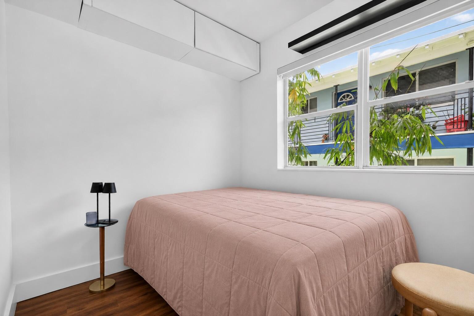 1446 LENNOX CONDO - Residential
