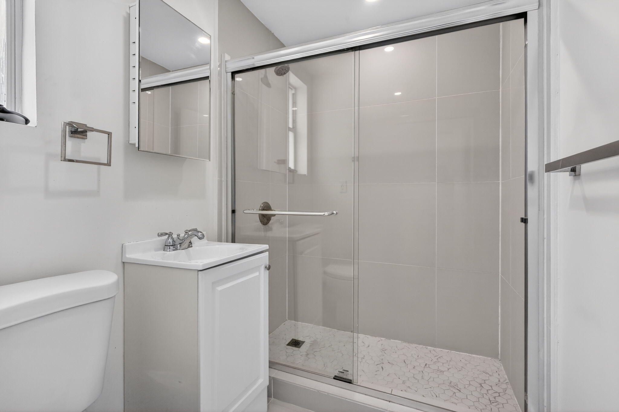 1446 LENNOX CONDO - Residential