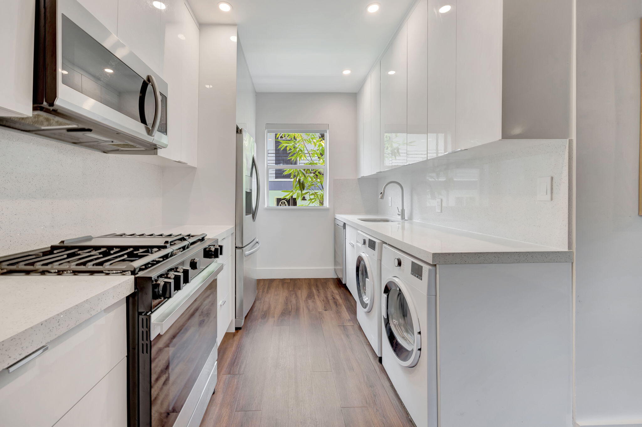 1446 LENNOX CONDO - Residential