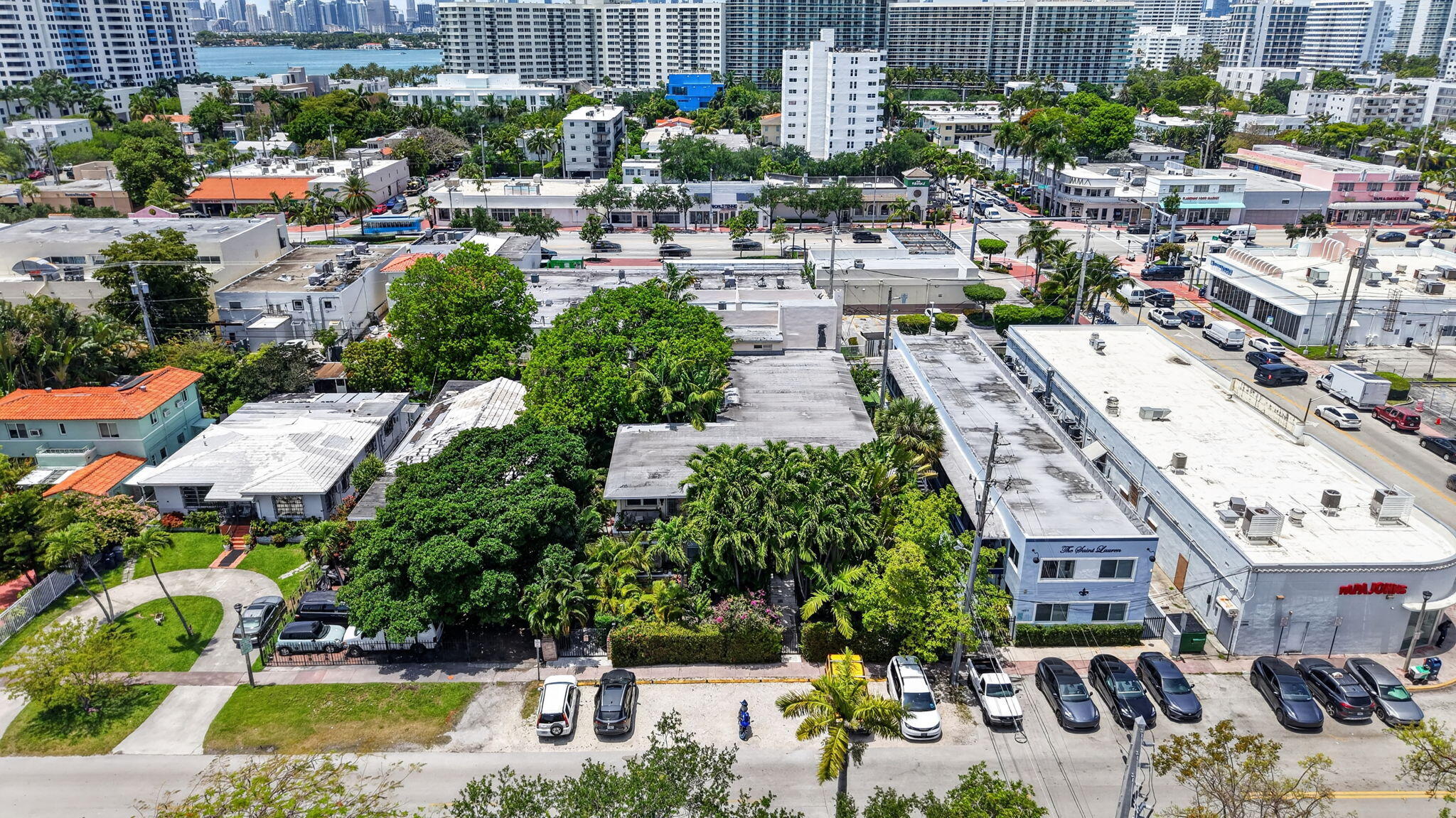 1446 LENNOX CONDO - Residential