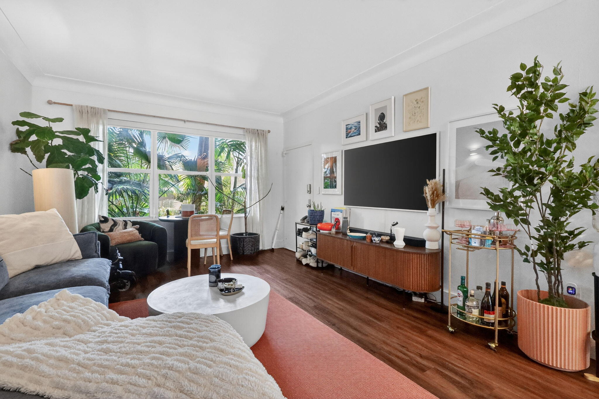 1446 LENNOX CONDO - Residential