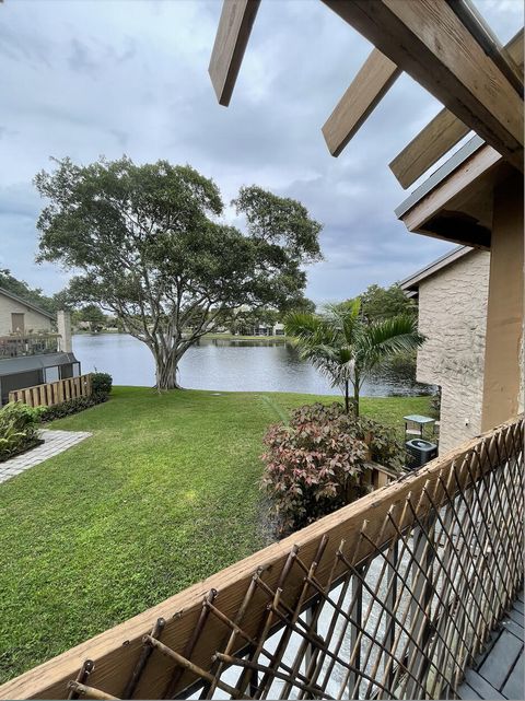 Tiny photo for 134 Wimbledon Lakes Drive, Plantation, FL 33324 (MLS # B26010663)