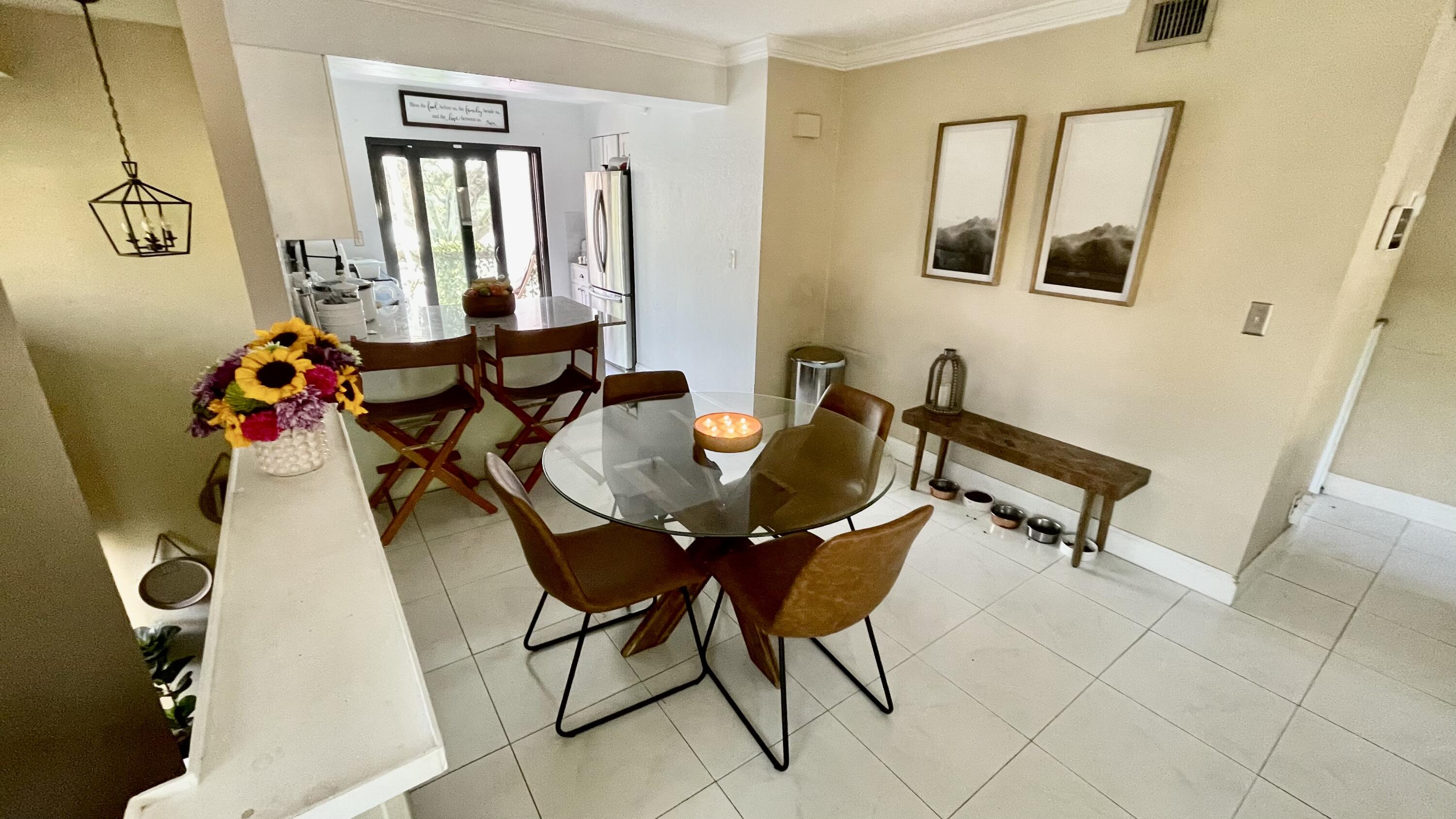 WIMBLEDON AT JACARANDA CONDO - Residential