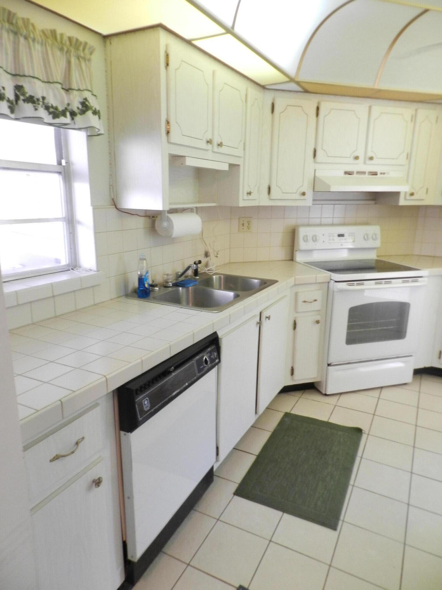 GREENWAY VILLAGE  NORTH - Residential