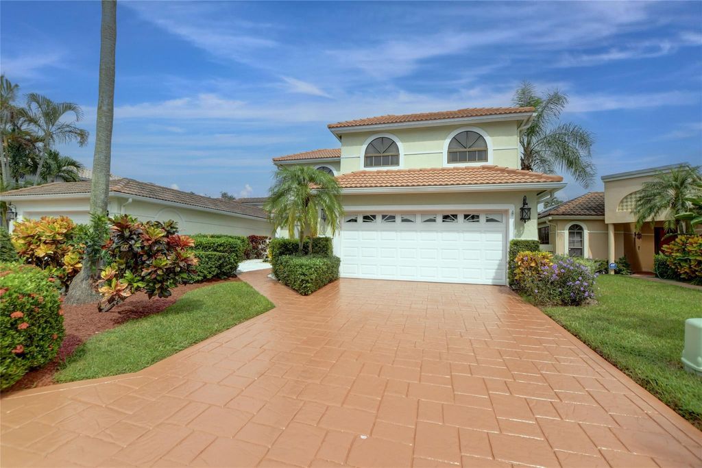 Photo of 9028 Villa Portofino Circle, Boca Raton, FL 33496 (MLS # F10418906)