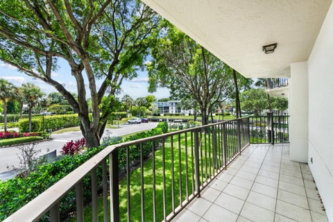 Tiny photo for 799 Jeffery Street #201, Boca Raton, FL 33487 (MLS # B26034327)