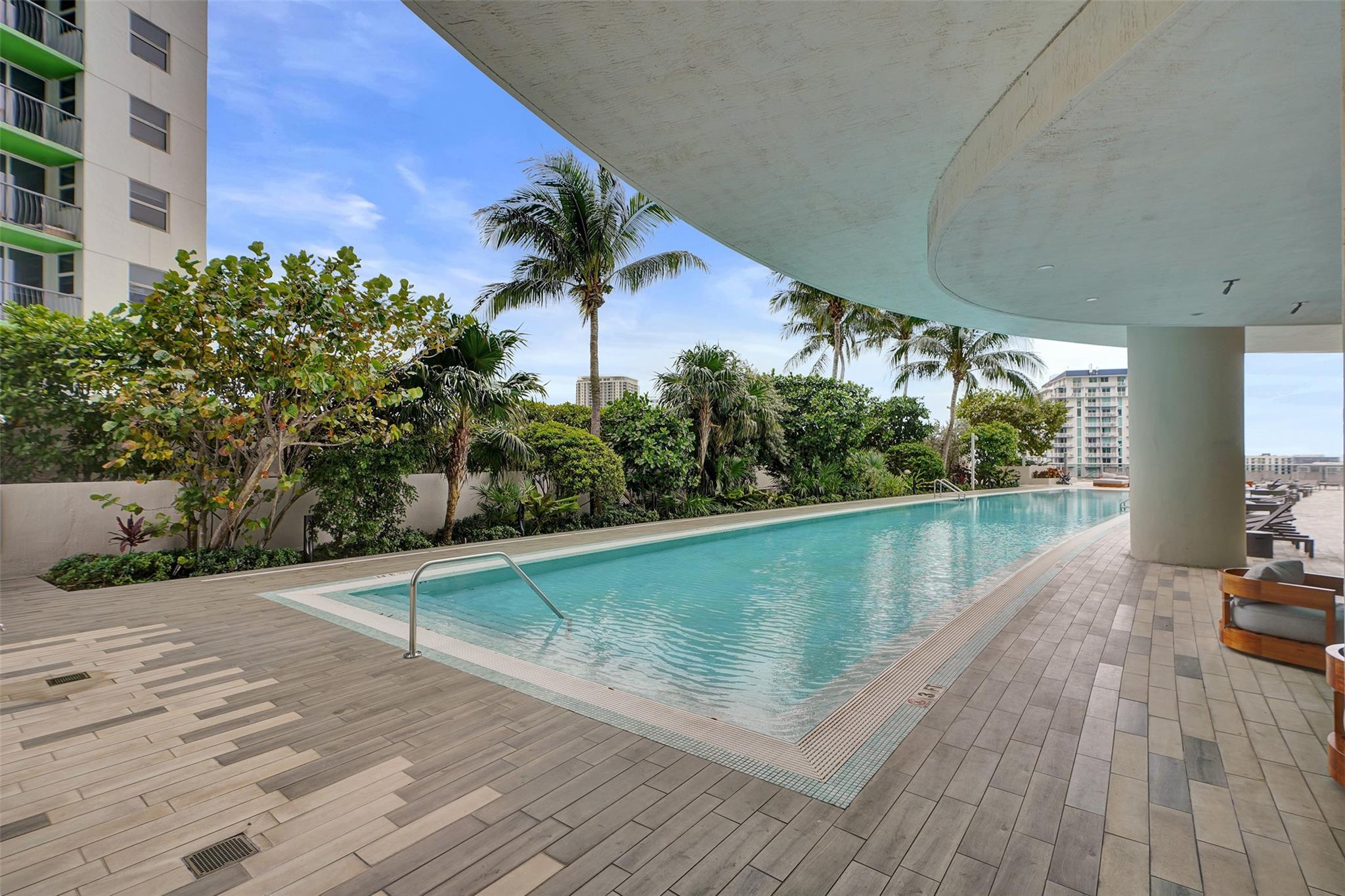 ARIA ON THE BAY CONDO - Residential Lease